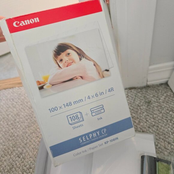 Like New CANON Selphy CP900 Wireless Photo Printer with Paper and Ink - Picture 13 of 15